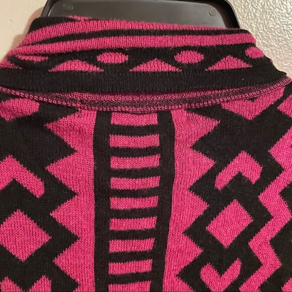 Ashley Stewart Black Pink Aztec Print Cardigan Sweater Vest - Picture 6 of 8